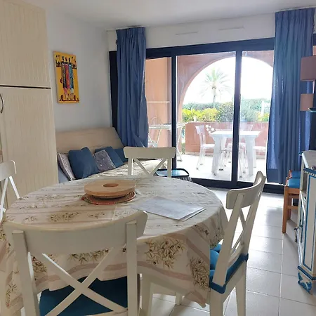 Apartman Caribou T2 Piscine - Axelle Loc'appart Cannes